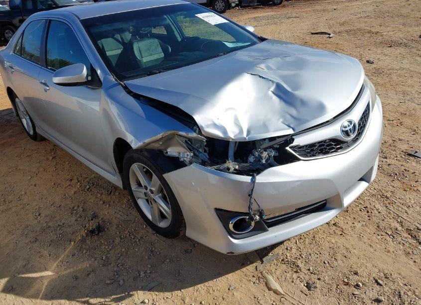 Photo 17 of 2014 Toyota Camry SE (VIN 4T1BF1FK7EU308851)