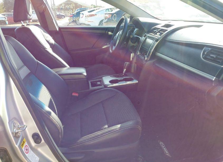 Photo 5 of 2014 Toyota Camry SE (VIN 4T1BF1FK7EU308851)