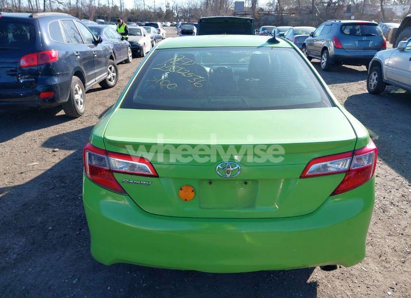 Photo 15 of 2014 Toyota Camry SE (VIN 4T1BF1FK7EU309532)