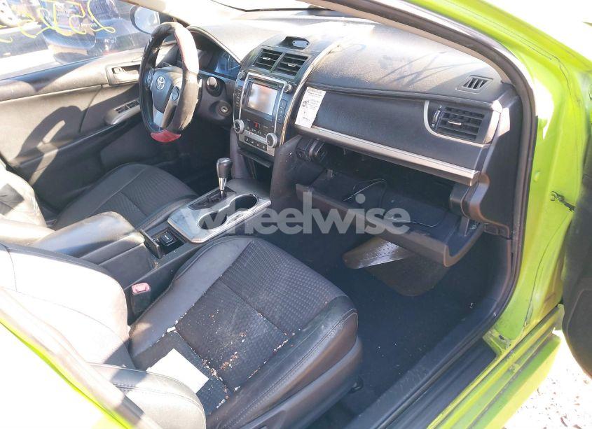 Photo 5 of 2014 Toyota Camry SE (VIN 4T1BF1FK7EU309532)