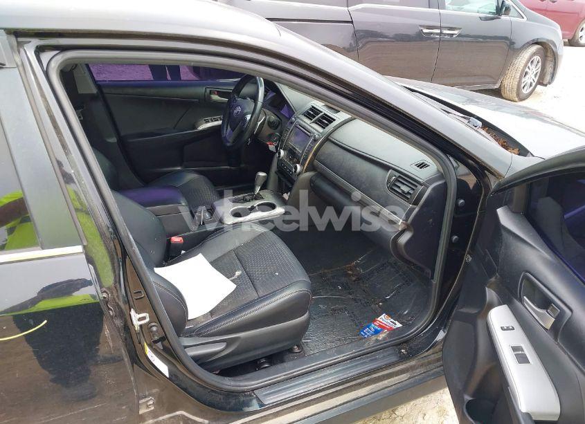 Photo 5 of 2014 Toyota Camry SE (VIN 4T1BF1FK7EU309742)