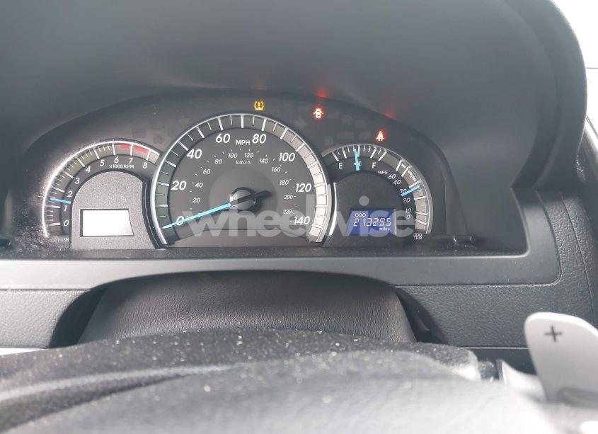 Photo 6 of 2014 Toyota Camry SE (VIN 4T1BF1FK7EU322295)