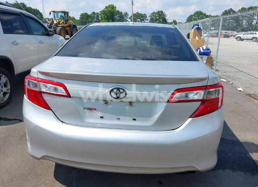 Photo 16 of 2014 Toyota Camry SE (VIN 4T1BF1FK7EU333782)