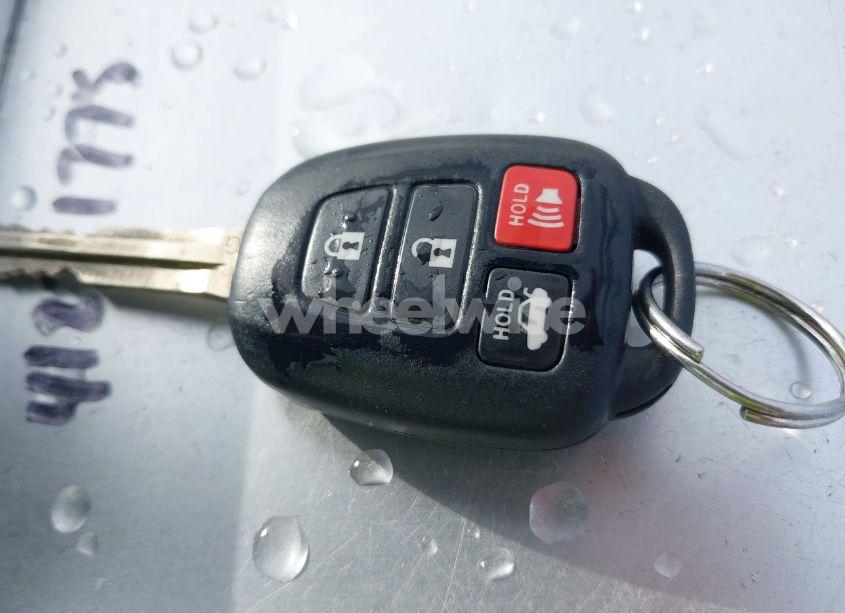 Photo 11 of 2014 Toyota Camry SE (VIN 4T1BF1FK7EU349772)