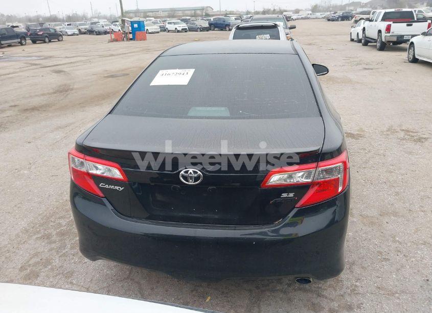 Photo 16 of 2014 Toyota Camry SE (VIN 4T1BF1FK7EU380195)