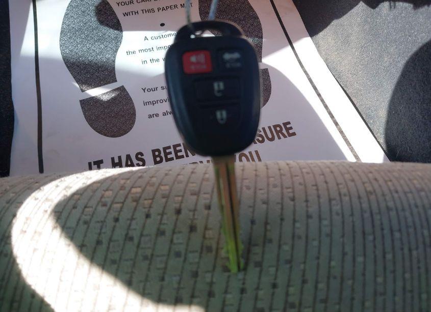 Photo 11 of 2014 Toyota Camry LE (VIN 4T1BF1FK7EU393593)