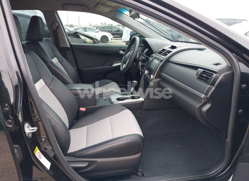 Photo 5 of 2014 Toyota Camry SE (VIN 4T1BF1FK7EU397854)