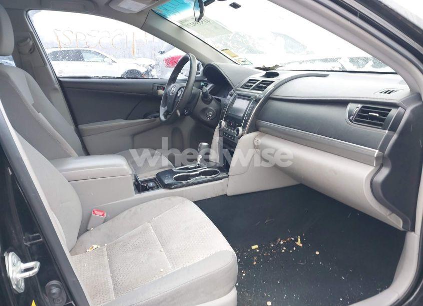 Photo 5 of 2014 Toyota Camry LE (VIN 4T1BF1FK7EU429749)