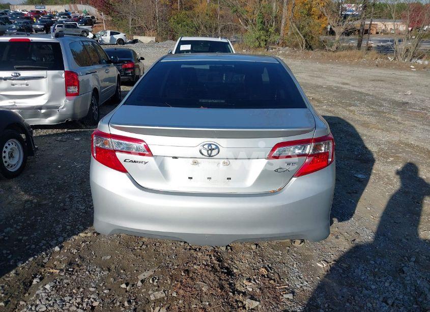 Photo 16 of 2014 Toyota Camry SE (VIN 4T1BF1FK7EU431565)