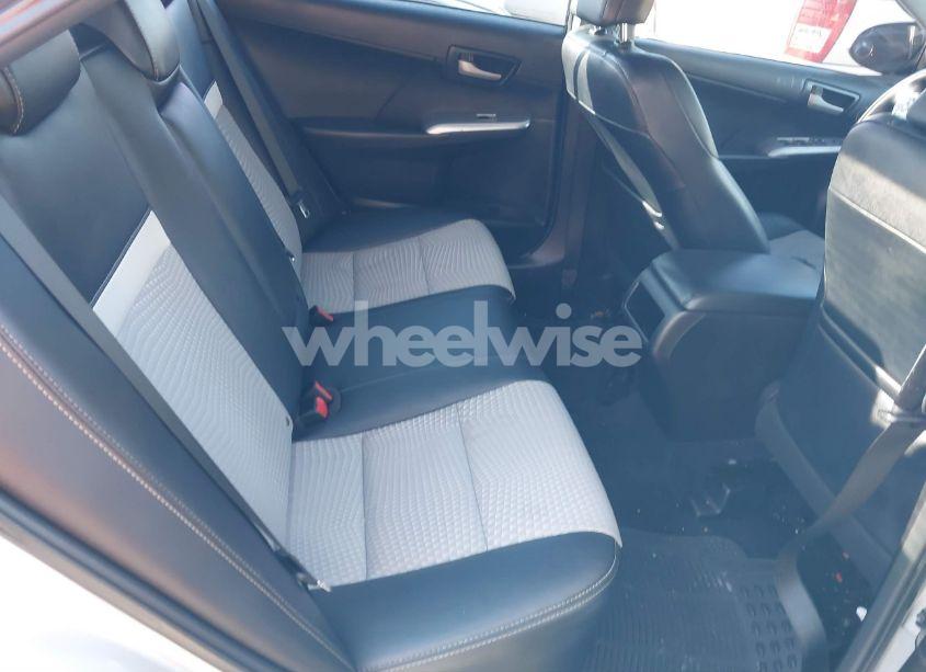 Photo 8 of 2014 Toyota Camry SE (VIN 4T1BF1FK7EU431565)