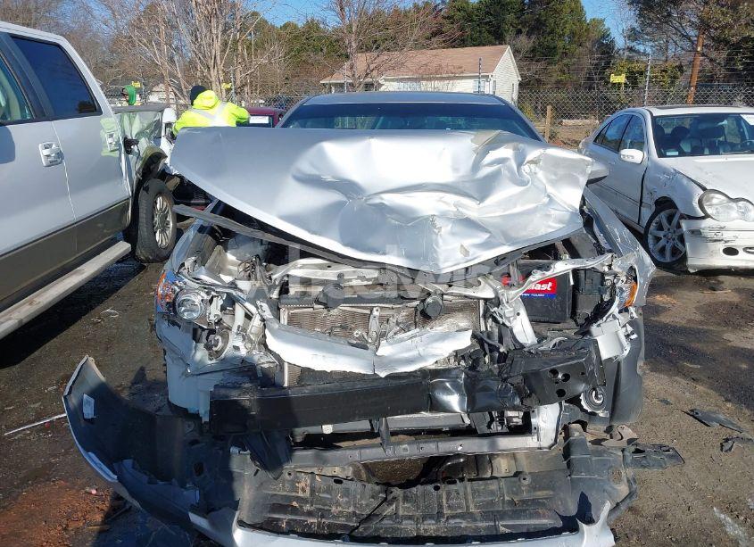 Photo 12 of 2014 Toyota Camry LE (VIN 4T1BF1FK7EU454201)