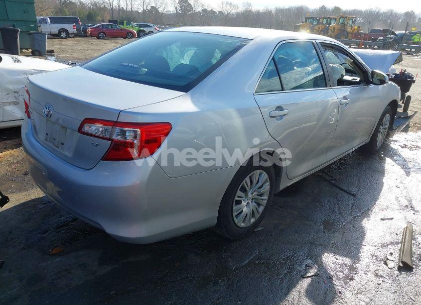 Photo 4 of 2014 Toyota Camry LE (VIN 4T1BF1FK7EU454201)