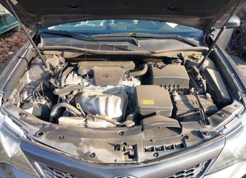 Photo 10 of 2014 Toyota Camry SE SPORT (VIN 4T1BF1FK7EU462332)