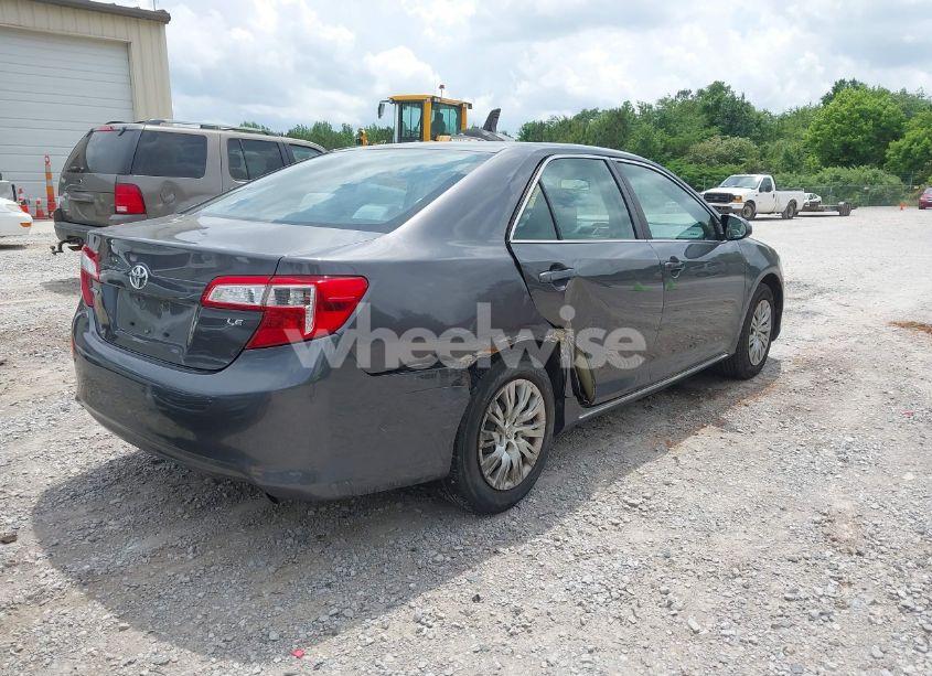 Photo 4 of 2014 Toyota Camry LE (VIN 4T1BF1FK7EU464033)
