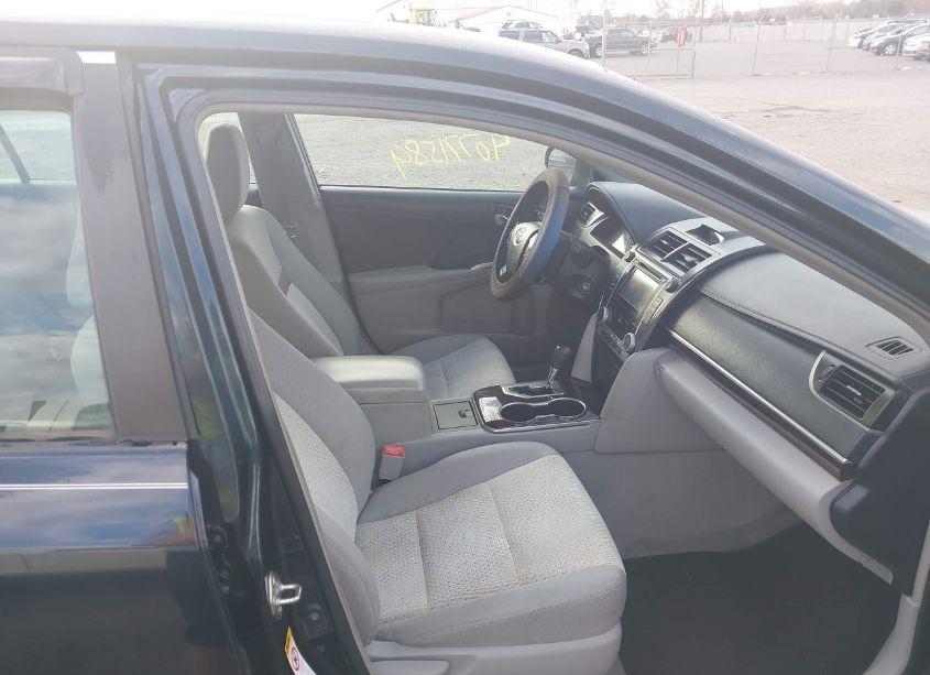 Photo 5 of 2014 Toyota Camry XLE (VIN 4T1BF1FK7EU470401)