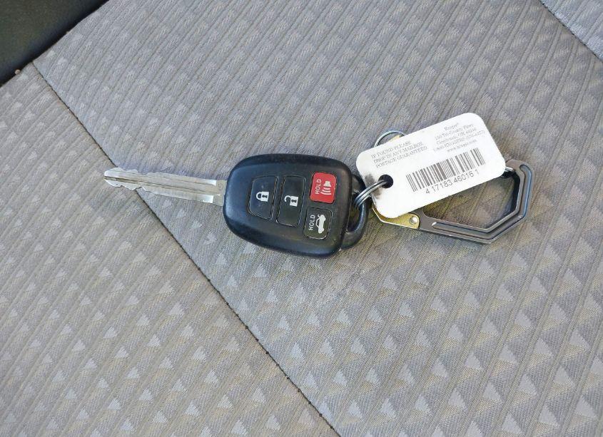 Photo 11 of 2014 Toyota Camry SE (VIN 4T1BF1FK7EU734409)