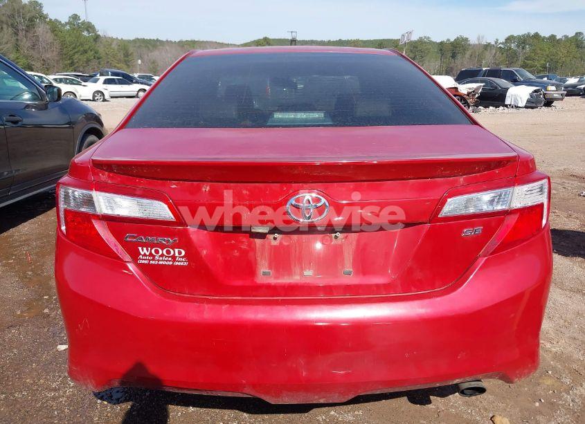 Photo 16 of 2014 Toyota Camry SE (VIN 4T1BF1FK7EU755406)