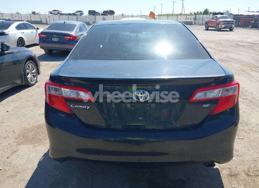 Photo 16 of 2014 Toyota Camry SE (VIN 4T1BF1FK7EU771332)