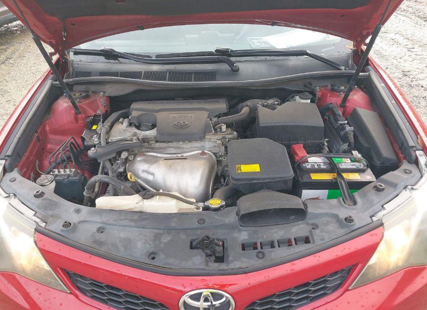 Photo 10 of 2014 Toyota Camry SE (VIN 4T1BF1FK7EU779415)