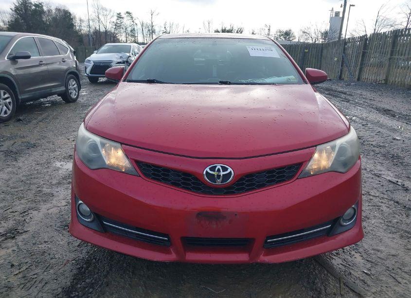 Photo 12 of 2014 Toyota Camry SE (VIN 4T1BF1FK7EU779415)