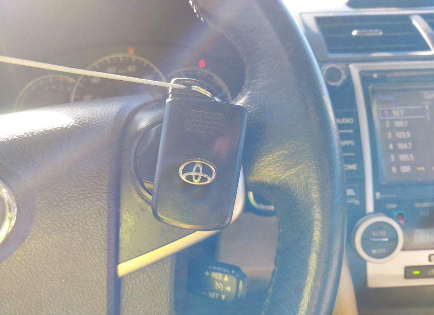 Photo 11 of 2014 Toyota Camry XLE (VIN 4T1BF1FK7EU782864)