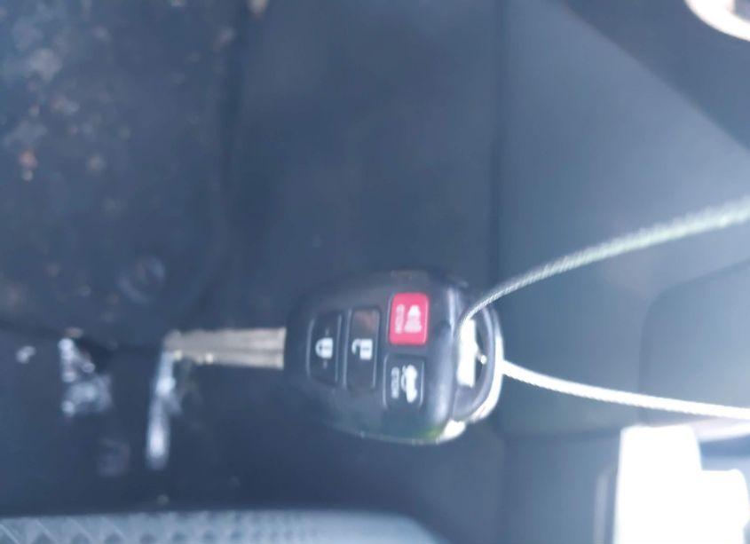 Photo 11 of 2014 Toyota Camry SE (VIN 4T1BF1FK7EU790902)