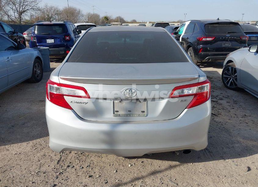 Photo 16 of 2014 Toyota Camry SE (VIN 4T1BF1FK7EU797154)
