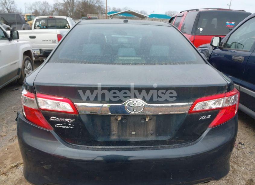 Photo 17 of 2014 Toyota Camry XLE (VIN 4T1BF1FK7EU845025)