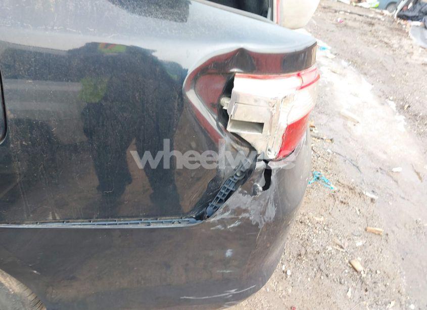 Photo 6 of 2014 Toyota Camry XLE (VIN 4T1BF1FK7EU845025)