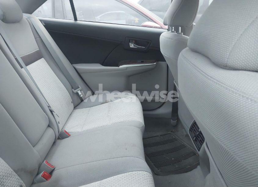 Photo 8 of 2014 Toyota Camry XLE (VIN 4T1BF1FK7EU845025)