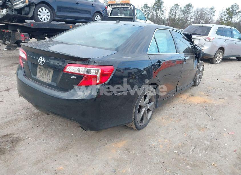 Photo 4 of 2014 Toyota Camry SE SPORT (VIN 4T1BF1FK7EU850239)