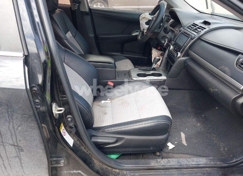 Photo 5 of 2014 Toyota Camry SE (VIN 4T1BF1FK7EU857918)