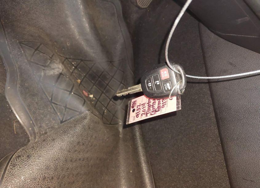 Photo 11 of 2014 Toyota Camry SE (VIN 4T1BF1FK7EU869132)