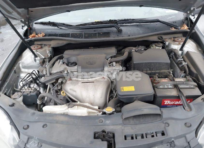 Photo 10 of 2015 Toyota Camry SE (VIN 4T1BF1FK7FU010317)