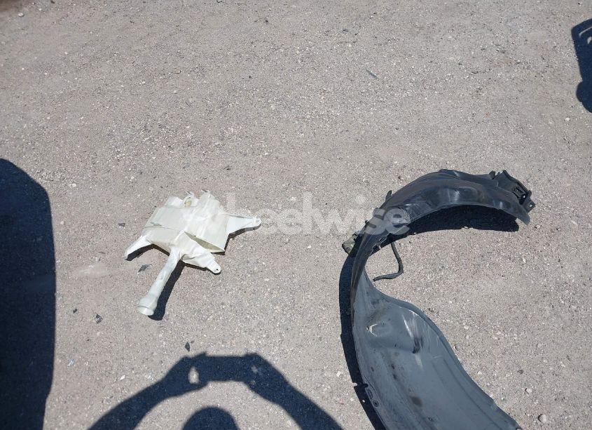 Photo 12 of 2015 Toyota Camry SE (VIN 4T1BF1FK7FU020846)