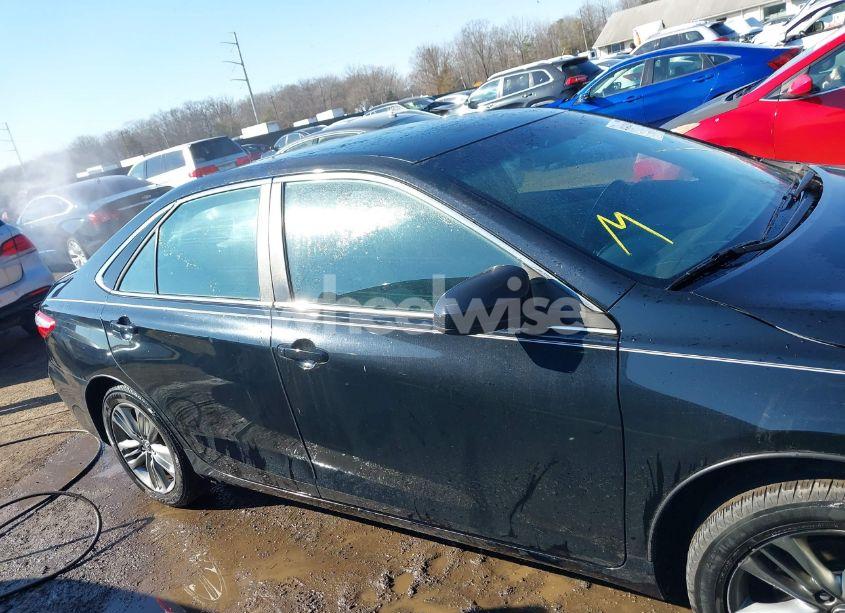 Photo 13 of 2015 Toyota Camry SE (VIN 4T1BF1FK7FU026226)