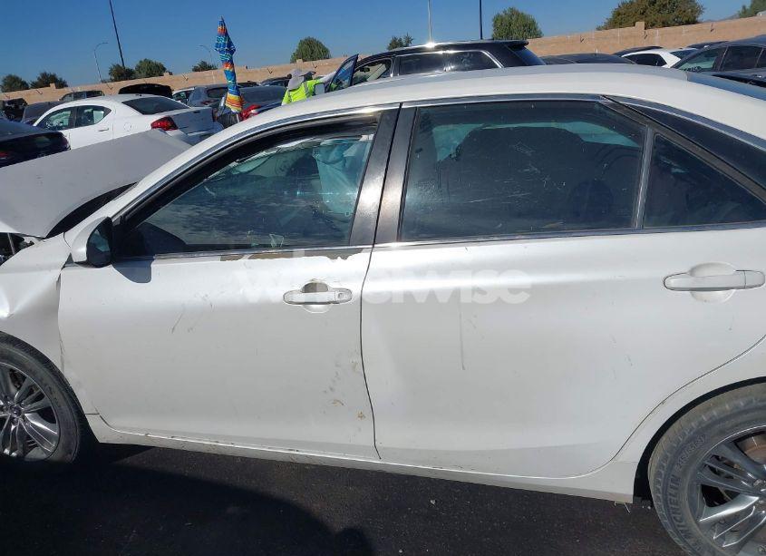 Photo 15 of 2015 Toyota Camry SE (VIN 4T1BF1FK7FU026243)