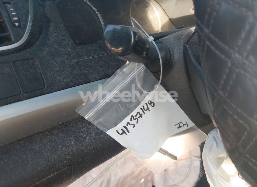 Photo 20 of 2015 Toyota Camry SE (VIN 4T1BF1FK7FU026243)