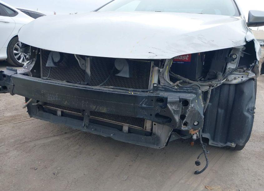 Photo 6 of 2015 Toyota Camry SE (VIN 4T1BF1FK7FU035721)