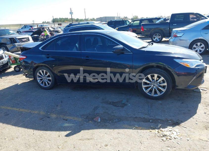 Photo 13 of 2015 Toyota Camry XLE (VIN 4T1BF1FK7FU094915)