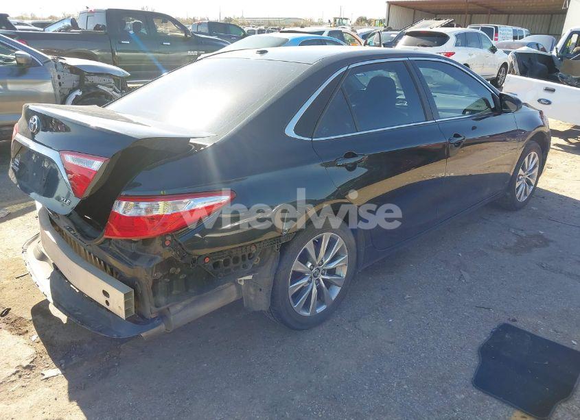 Photo 4 of 2015 Toyota Camry XLE (VIN 4T1BF1FK7FU094915)