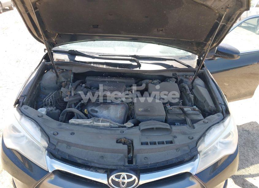 Photo 10 of 2015 Toyota Camry LE (VIN 4T1BF1FK7FU105220)