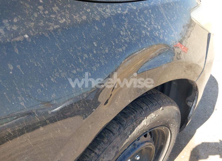 Photo 6 of 2015 Toyota Camry LE (VIN 4T1BF1FK7FU105220)