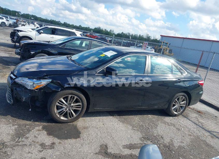 Photo 14 of 2015 Toyota Camry SE (VIN 4T1BF1FK7FU113687)