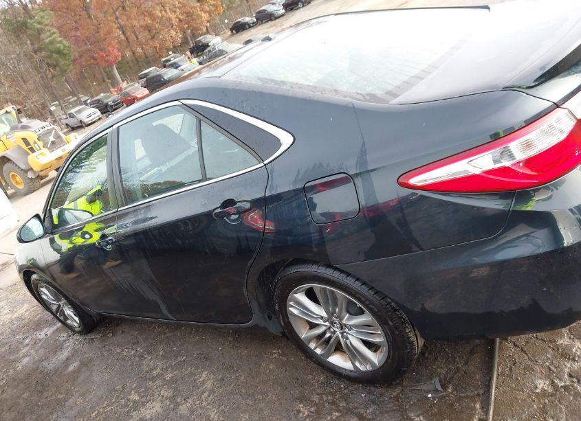 Photo 14 of 2015 Toyota Camry SE (VIN 4T1BF1FK7FU492710)