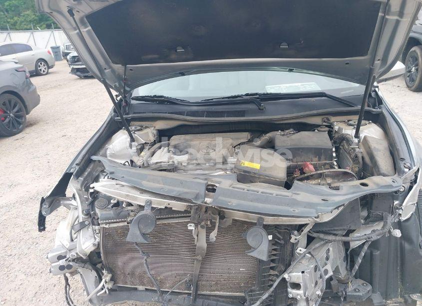 Photo 10 of 2015 Toyota Camry SE (VIN 4T1BF1FK7FU499592)