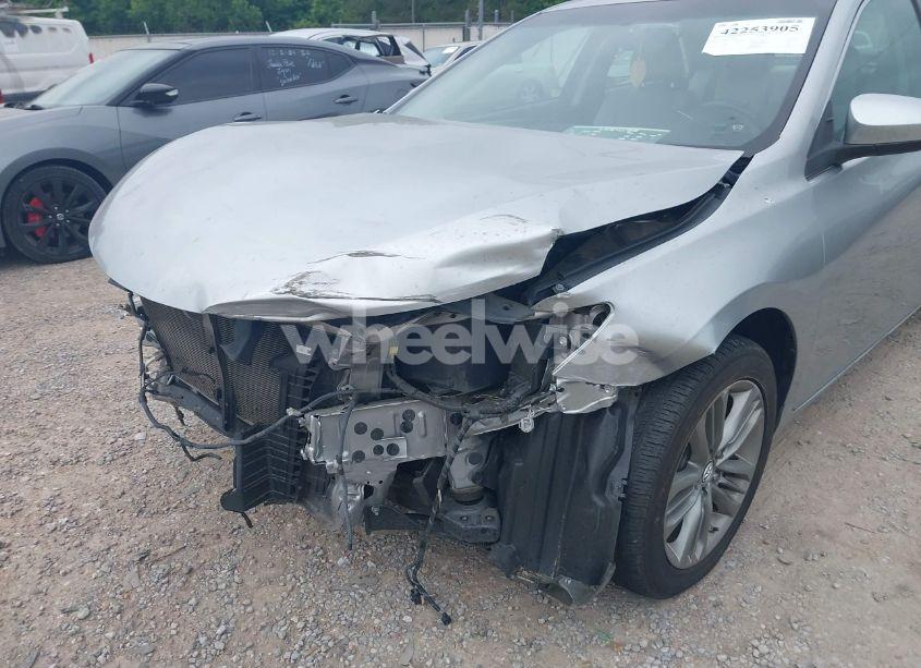 Photo 19 of 2015 Toyota Camry SE (VIN 4T1BF1FK7FU499592)