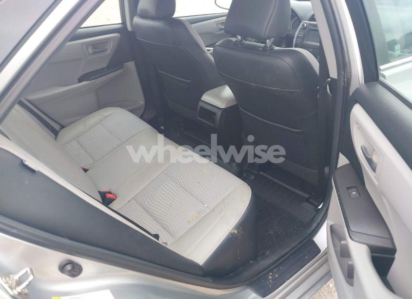 Photo 8 of 2015 Toyota Camry SE (VIN 4T1BF1FK7FU499592)