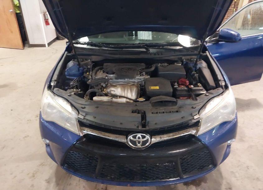 Photo 10 of 2015 Toyota Camry SE (VIN 4T1BF1FK7FU877586)