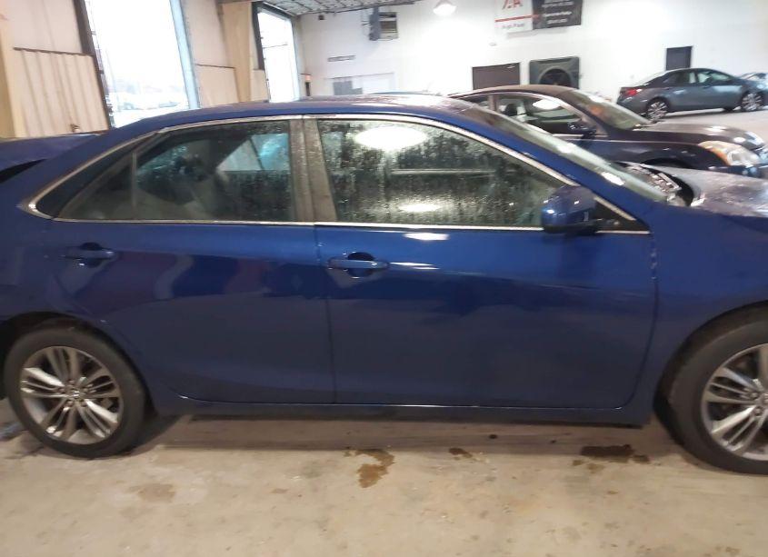 Photo 13 of 2015 Toyota Camry SE (VIN 4T1BF1FK7FU877586)